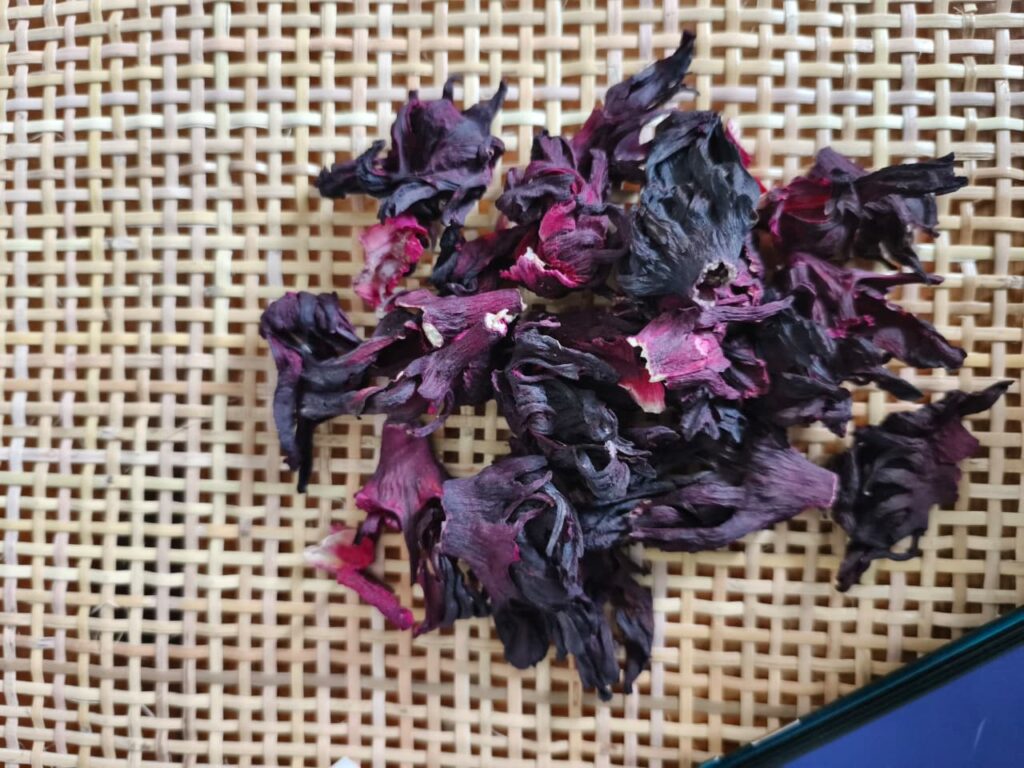Hibiscus sabdariffa supplier, Dried hibiscus flower export, Hibiscus flower from Nigeria, Bulk hibiscus flower supplier, Organic hibiscus flower, Hibiscus roselle supplier, Hibiscus bulk tea, Nigeria hibiscus flower export, Hibiscus flower exporter, Roselle, Hibiscus, Hibiscus roselle,