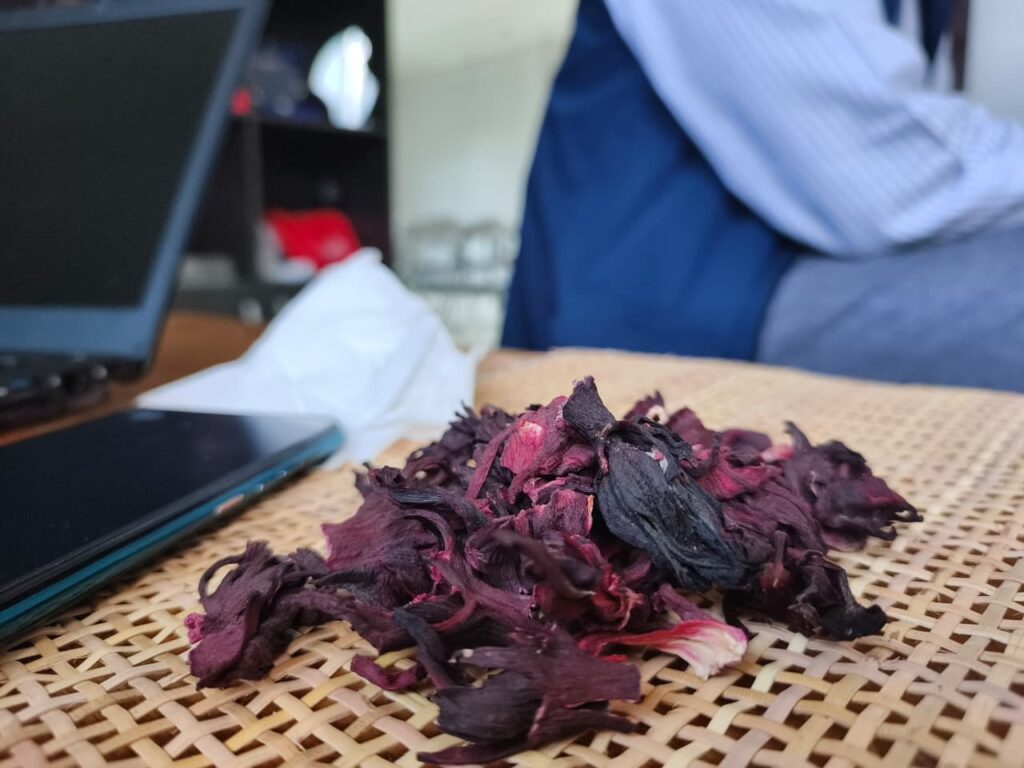 Hibiscus sabdariffa supplier, Dried hibiscus flower export, Hibiscus flower from Nigeria, Bulk hibiscus flower supplier, Organic hibiscus flower, Hibiscus roselle supplier, Hibiscus bulk tea, Nigeria hibiscus flower export, Hibiscus flower exporter, Roselle, Hibiscus, Hibiscus roselle,